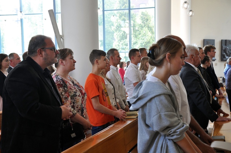 Pielgrzymka srebrnych jubilatów w Opolu