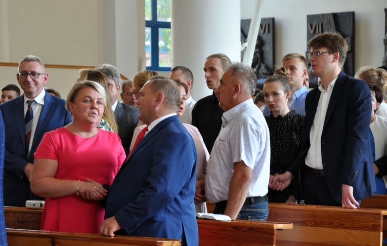 Pielgrzymka srebrnych jubilatów w Opolu