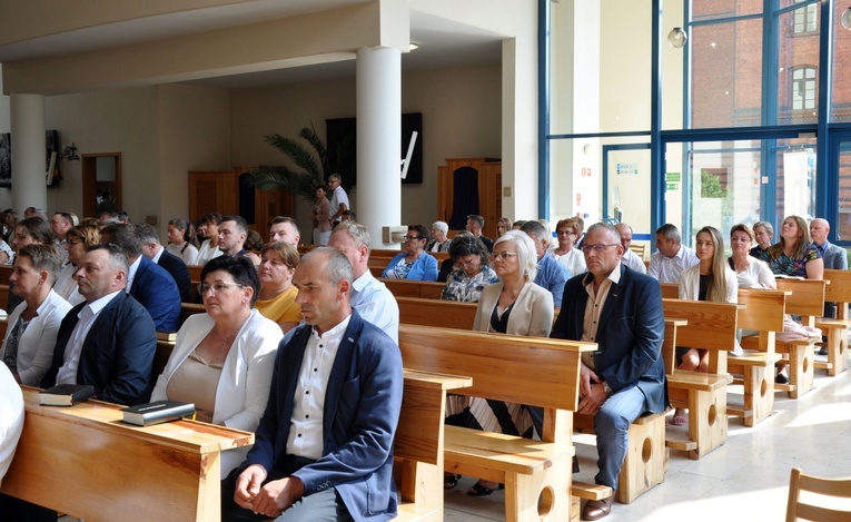 Pielgrzymka srebrnych jubilatów w Opolu