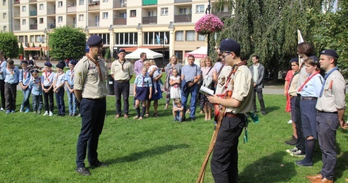 Skauci startują z formacją
