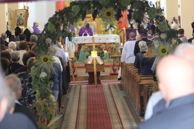 Ostatnie pożegnanie śp. ks. F. Jaworskiego