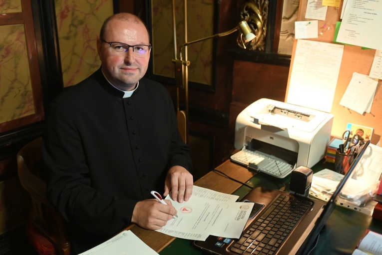 Kwartalne bierzmowanie dla 18 osób