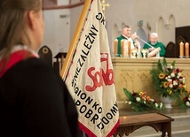 Za wydarzenia sprzed 42 lat dziękowano w koszalińskiej katedrze.