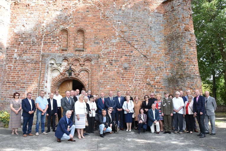 Pawłowo Kościelne. Upamiętnienie żołnierzy wyklętych