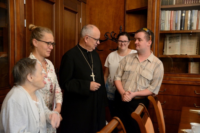 Współpraca diecezji opolskiej i L'Arche