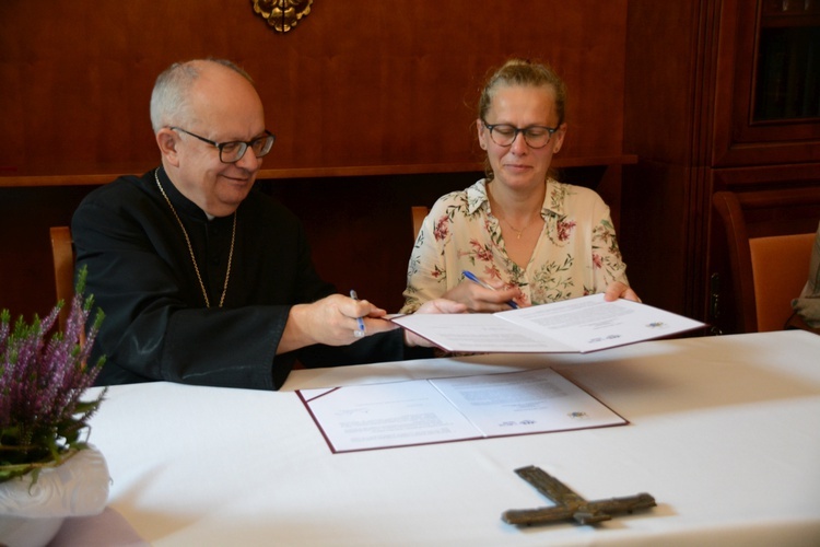 Współpraca diecezji opolskiej i L'Arche