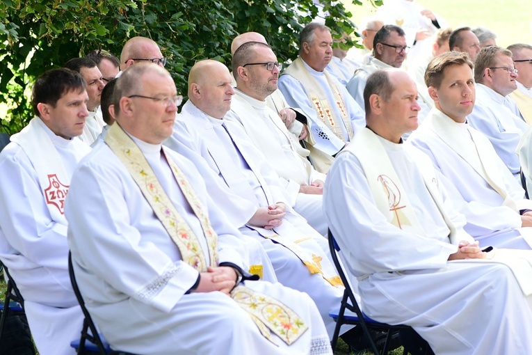 Gietrzwałd. Modlitwa kapłanów warmińskich