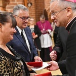 Wręczenie odznaczenia Zasłużony dla Diecezji Zielonogórsko-Gorzowskiej
