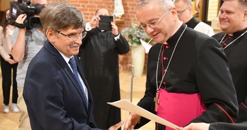 Odznaczenie Zasłużony dla Diecezji Zielonogórsko-Gorzowskiej