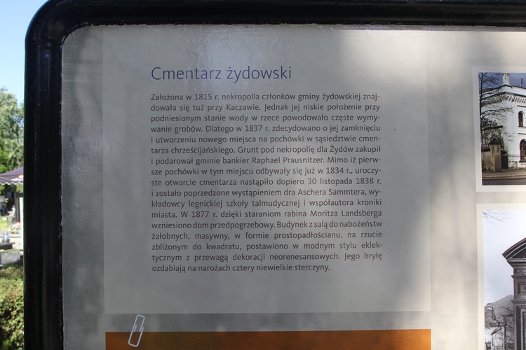 Wystawa z okazji dwóch stuleci cmentarza