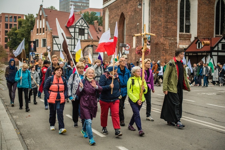 Pielgrzymka do sanktuarium Matki Bożej Trąbkowskiej