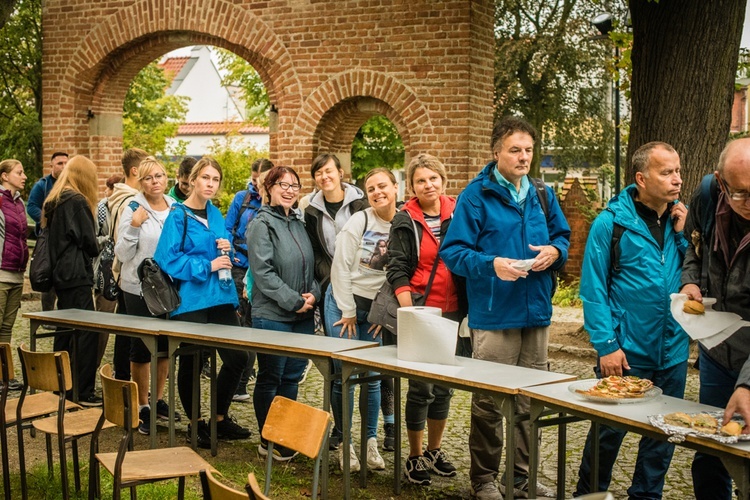 Pielgrzymka do sanktuarium Matki Bożej Trąbkowskiej