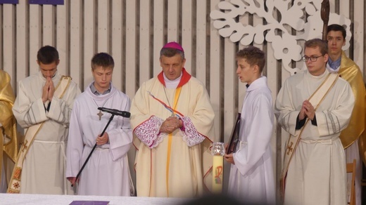 Młodzi w amfiteatrze pod Grojcem w Żywcu - 2022