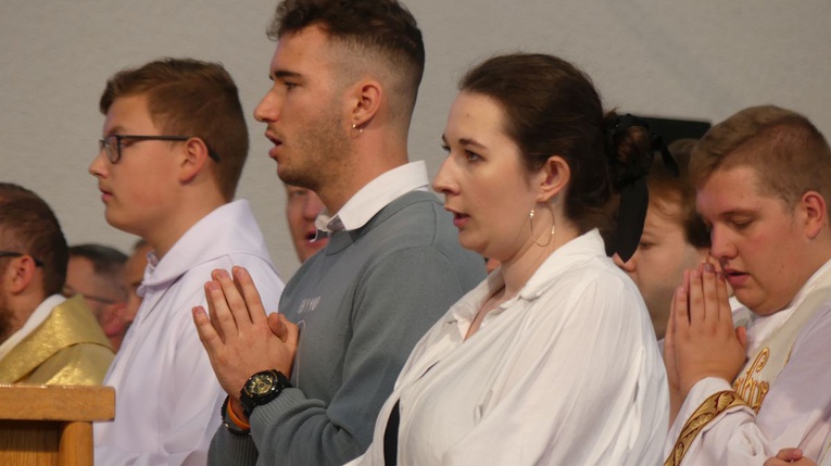 Młodzi w amfiteatrze pod Grojcem w Żywcu - 2022