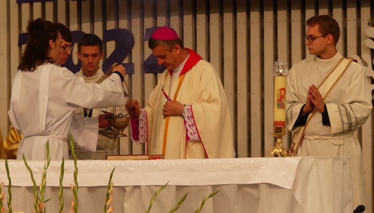 Młodzi w amfiteatrze pod Grojcem w Żywcu - 2022