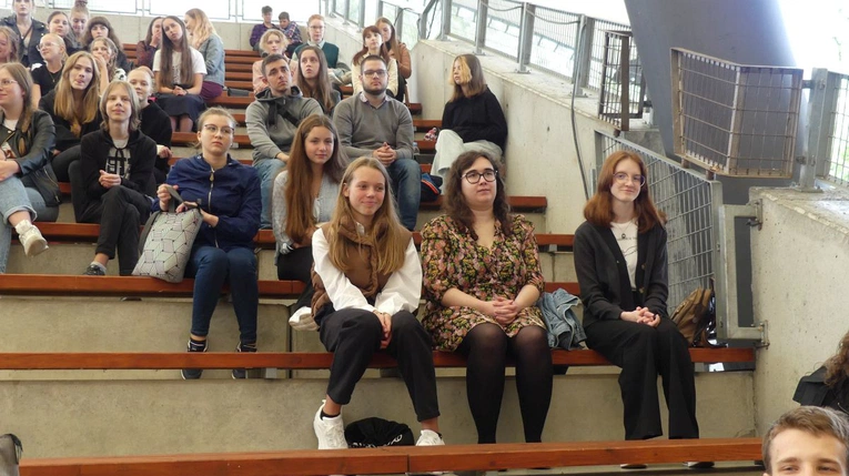 Młodzi w amfiteatrze pod Grojcem w Żywcu - 2022