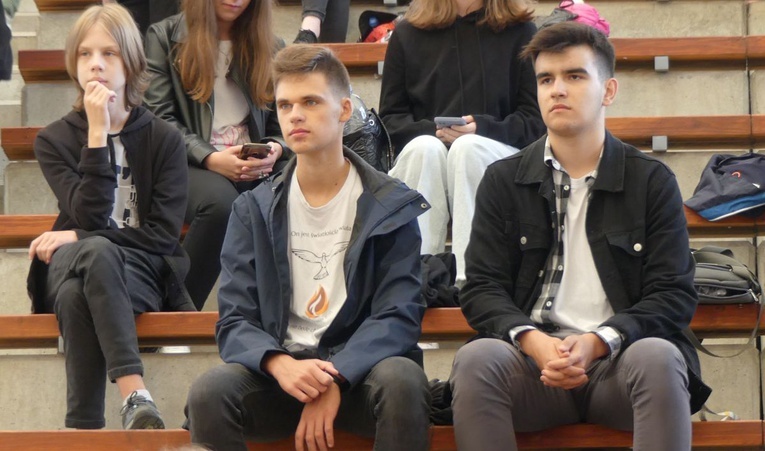 Młodzi w amfiteatrze pod Grojcem w Żywcu - 2022