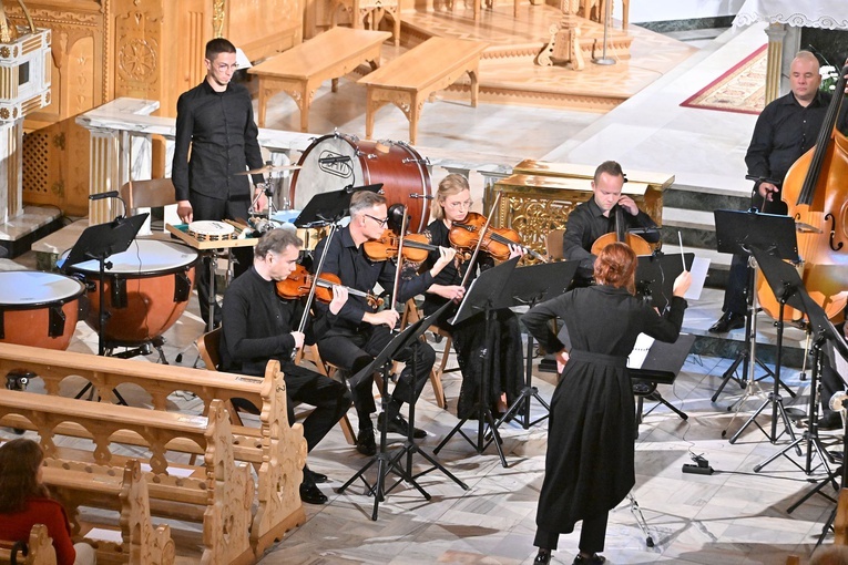 XIV Międzynarodowy Festiwal "Muzyka na Szczytach"