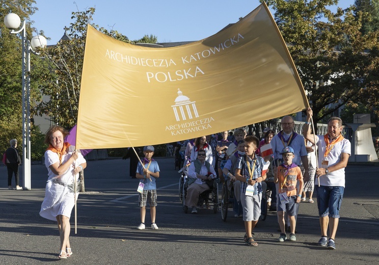 Pilgrzymka do Lourdes cz. 2