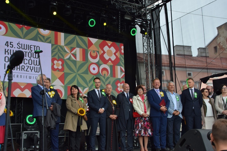 45. Skierniewickie Święto Kwiatów, Owoców i Warzyw. Parada