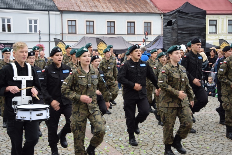 45. Skierniewickie Święto Kwiatów, Owoców i Warzyw. Parada