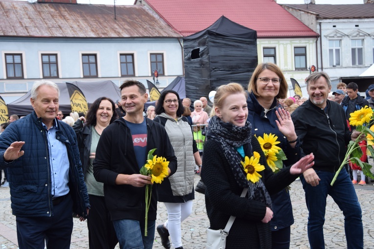 45. Skierniewickie Święto Kwiatów, Owoców i Warzyw. Parada