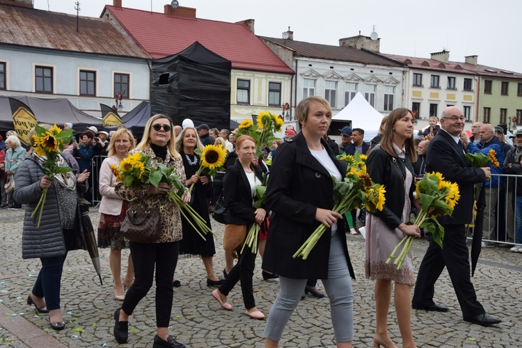 45. Skierniewickie Święto Kwiatów, Owoców i Warzyw. Parada