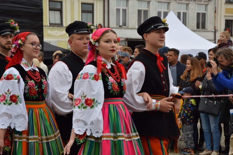 45. Skierniewickie Święto Kwiatów, Owoców i Warzyw. Parada