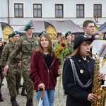 45. Skierniewickie Święto Kwiatów, Owoców i Warzyw. Parada