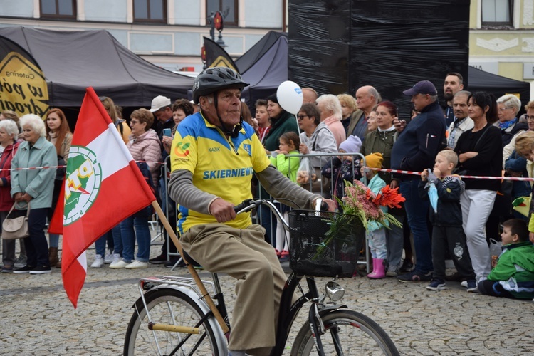 45. Skierniewickie Święto Kwiatów, Owoców i Warzyw. Parada