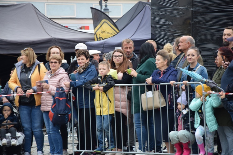 45. Skierniewickie Święto Kwiatów, Owoców i Warzyw. Parada