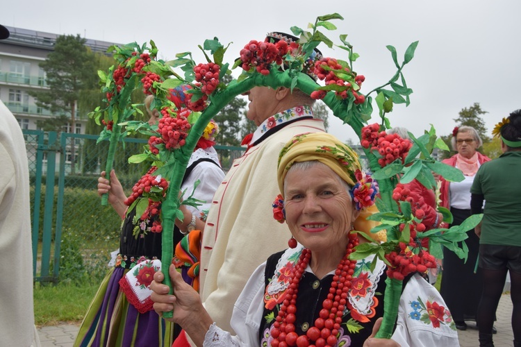 45. Skierniewickie Święto Kwiatów, Owoców i Warzyw. Parada