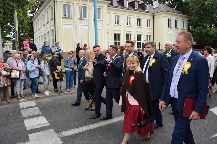 45. Skierniewickie Święto Kwiatów, Owoców i Warzyw. Parada