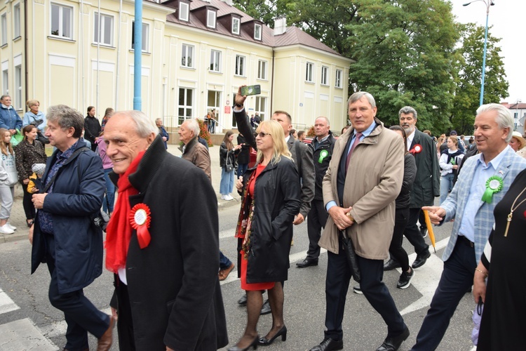 45. Skierniewickie Święto Kwiatów, Owoców i Warzyw. Parada