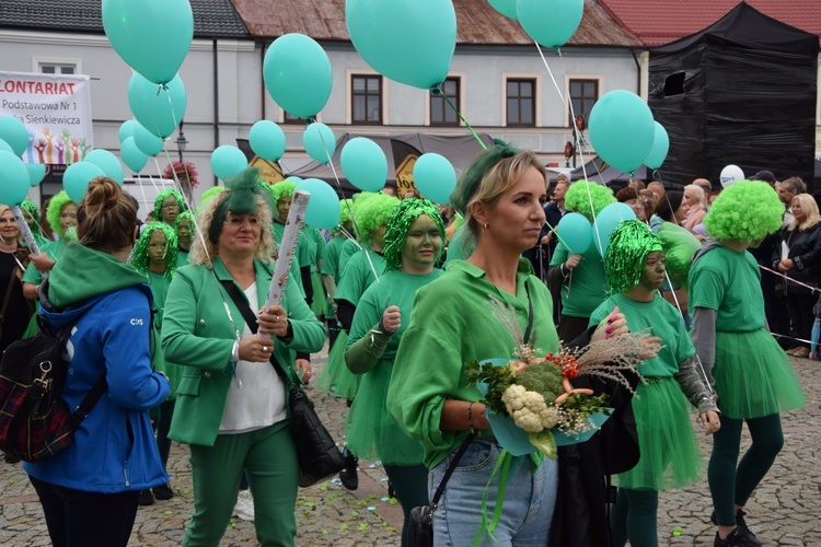 45. Skierniewickie Święto Kwiatów, Owoców i Warzyw. Parada