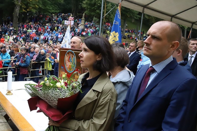 XXX Pielgrzymka Rodzin Archidiecezji Krakowskiej do Kalwarii Zebrzydowskiej cz. 1