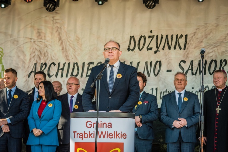 Msza św. i dożynki w Trąbkach Wielkich