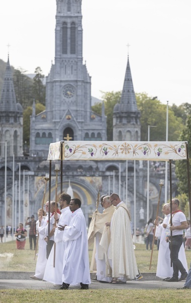 Pielgrzymka do Lourdes cz. 8