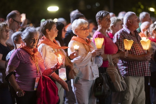 Pielgrzymka do Lourdes cz. 4