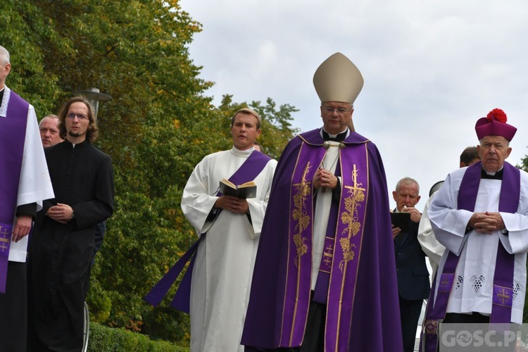 Ostatnie pożegnanie śp. ks. inf. Romana Harmacińskiego