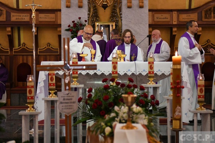 Ostatnie pożegnanie śp. ks. inf. Romana Harmacińskiego