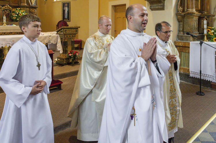 Odpust w kościele Narodzenia NMP w Kudowie-Zdroju Słonem