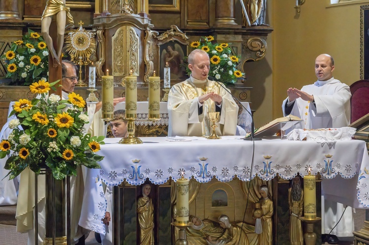 Odpust w kościele Narodzenia NMP w Kudowie-Zdroju Słonem