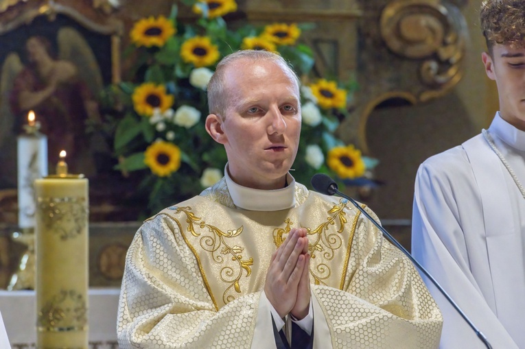 Odpust w kościele Narodzenia NMP w Kudowie-Zdroju Słonem