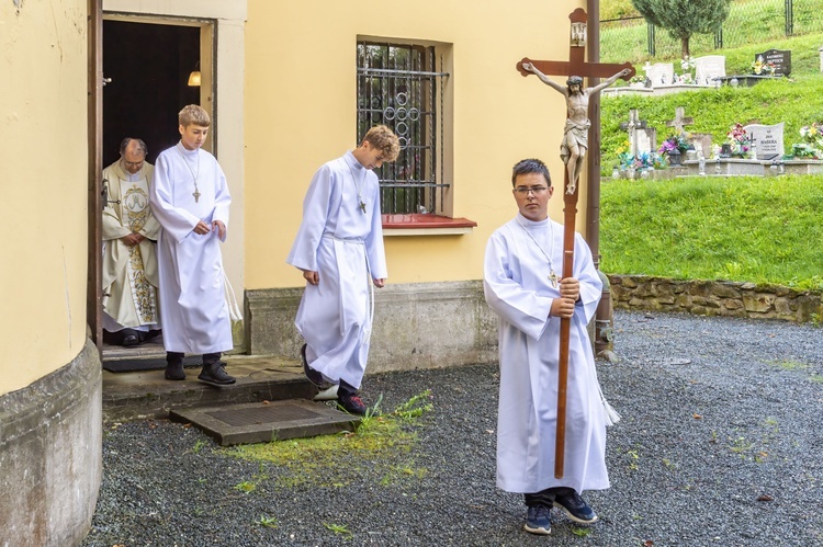 Odpust w kościele Narodzenia NMP w Kudowie-Zdroju Słonem