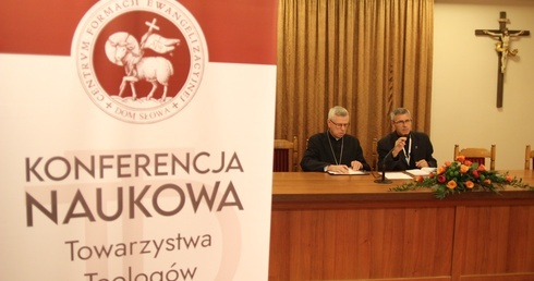 Konferencja dogmatyków w Legnicy