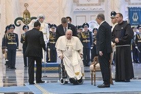 Franciszek podczas spotkania z politykami w Nur-Sułtanie