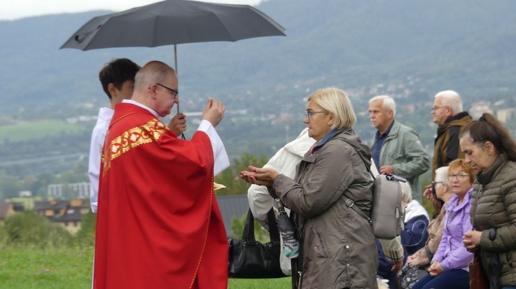 Msza św. za Bielsko-Białą pod Krzyżem na Trzech Lipkach - 2022