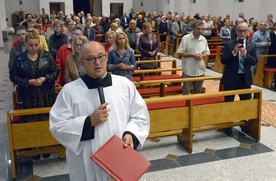 Za obchody jubileuszu i obecność ordynariusza dziękuje ks. Piotr Szymański, proboszcz i budowniczy kościoła.