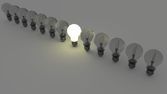 "Zamrożenie" cen energii elektrycznej. Czy to się może udać?